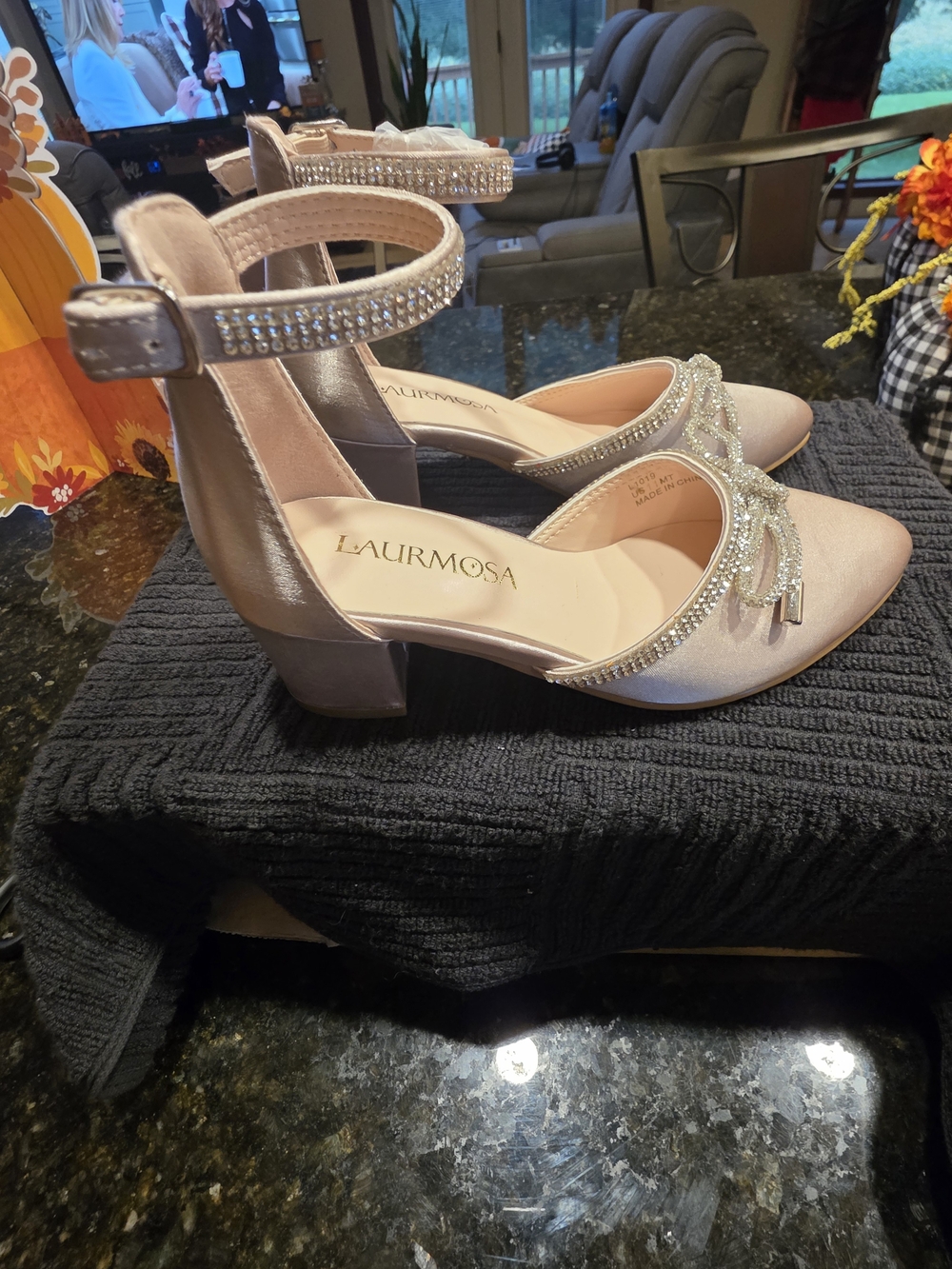 Girls' Blush Pink Embellished Block Heel Dress Shoes